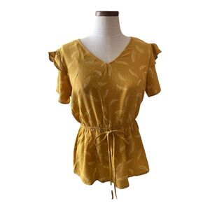 •Como Blu V-Neck Blouse